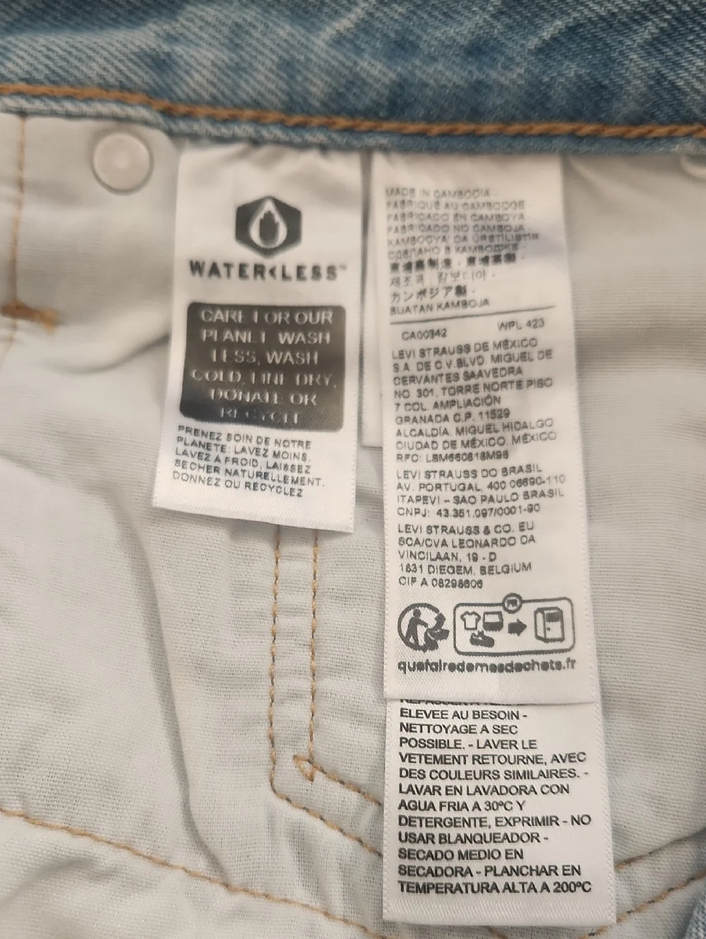 Levis 501 Cut Off Distressed Shorts Button‎ Fly 100% Cotton Y2K